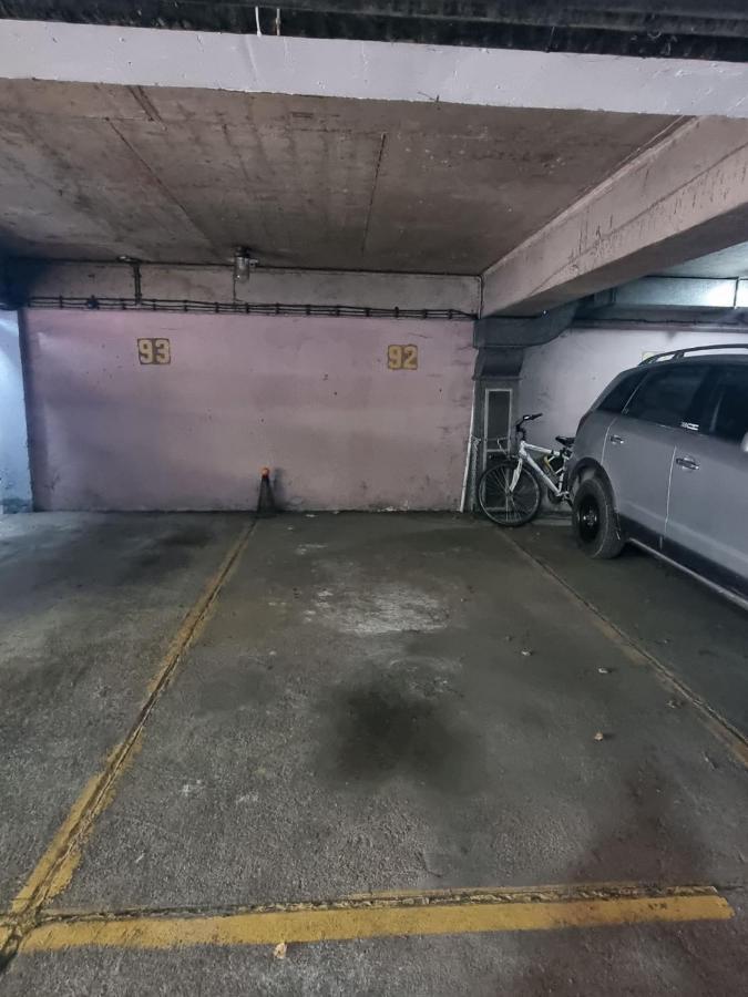 Hawaii- 2 Bdr, Arena, Sava Centar, Free Parking Apartment เบลเกรด ภายนอก รูปภาพ