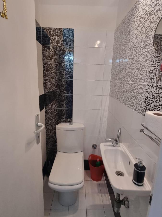 Hawaii- 2 Bdr, Arena, Sava Centar, Free Parking Apartment เบลเกรด ภายนอก รูปภาพ