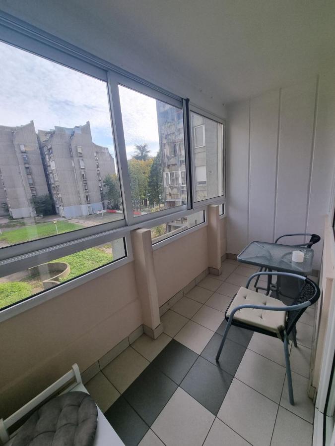 Hawaii- 2 Bdr, Arena, Sava Centar, Free Parking Apartment เบลเกรด ภายนอก รูปภาพ