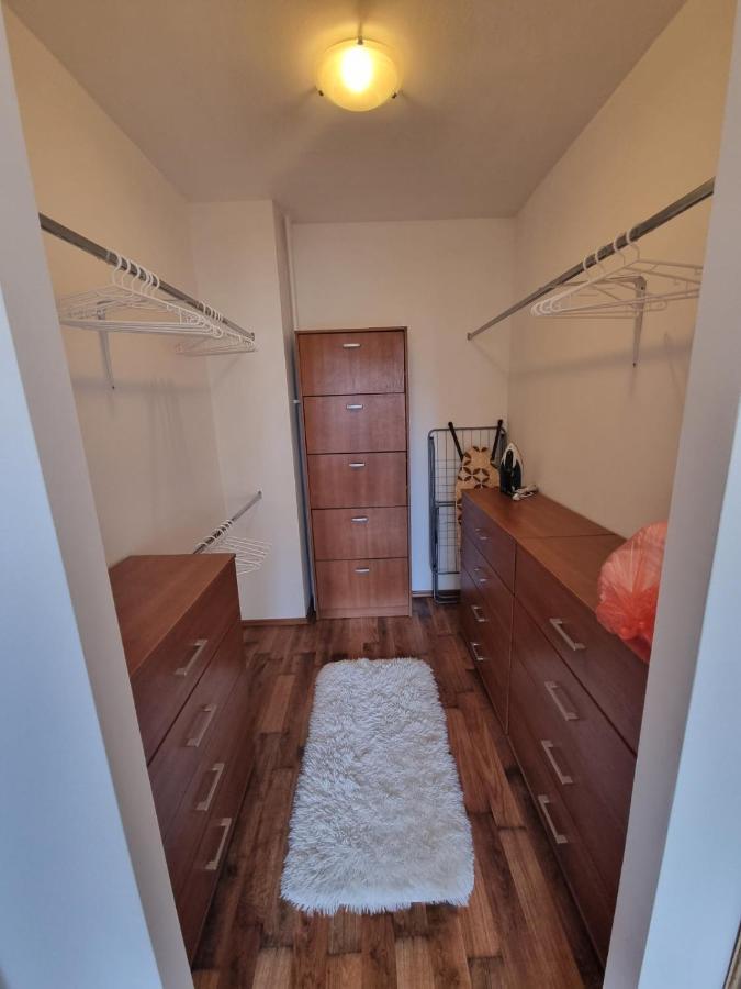 Hawaii- 2 Bdr, Arena, Sava Centar, Free Parking Apartment เบลเกรด ภายนอก รูปภาพ
