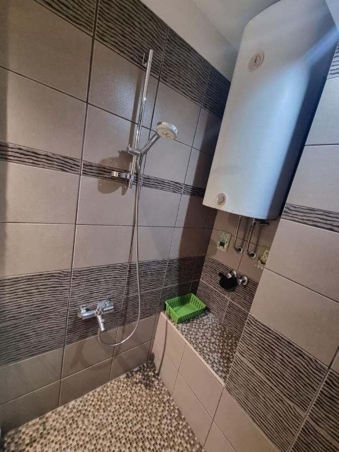 Hawaii- 2 Bdr, Arena, Sava Centar, Free Parking Apartment เบลเกรด ภายนอก รูปภาพ